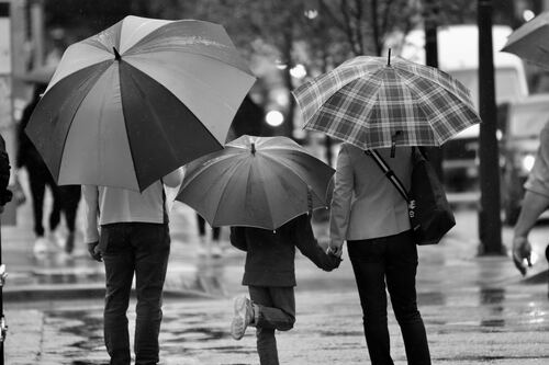 Ta Nho Ky Uc Nguyen Si Kha • Rainy Day Memories • 2023